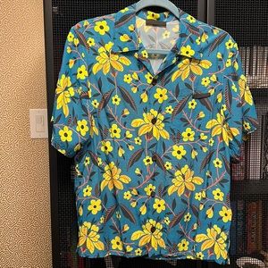 Prada shirt, men’s size S (fits like XS) floral print.